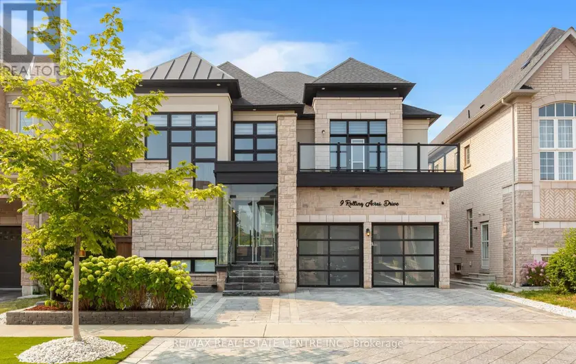 Detached at 9 ROLLING ACRES DRIVE, Brampton