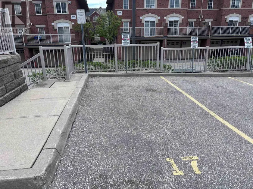 Townhouse at 17 - 615 SHORELINE DRIVE, Mississauga