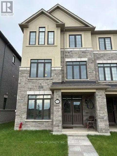 Townhouse at 321 INSPIRE BOULEVARD, Brampton