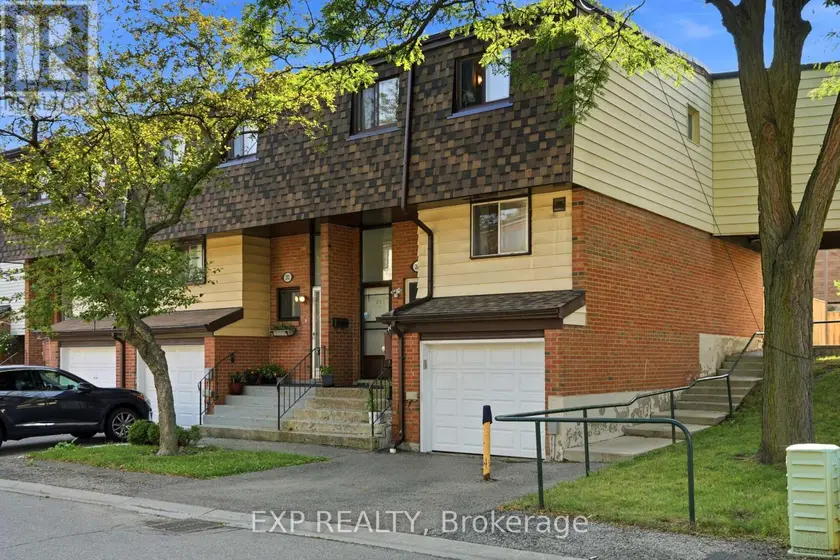 Townhouse at 201 - 180 MISSISSAUGA VALLEY BOULEVARD, Mississauga