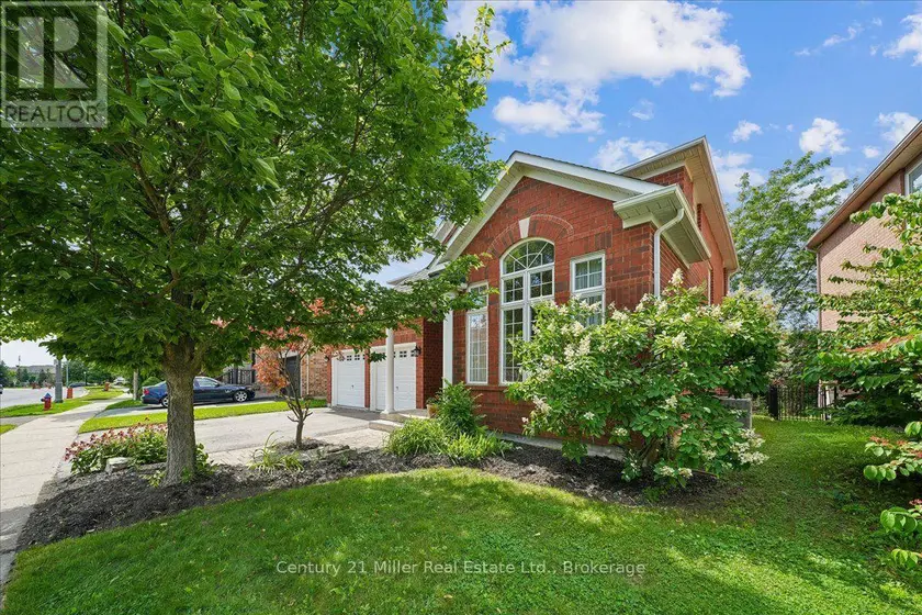 Detached at 2350 VALLEYRIDGE DRIVE, Oakville