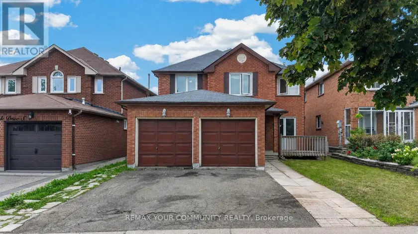 Detached at 74 RICHVALE DRIVE, Brampton