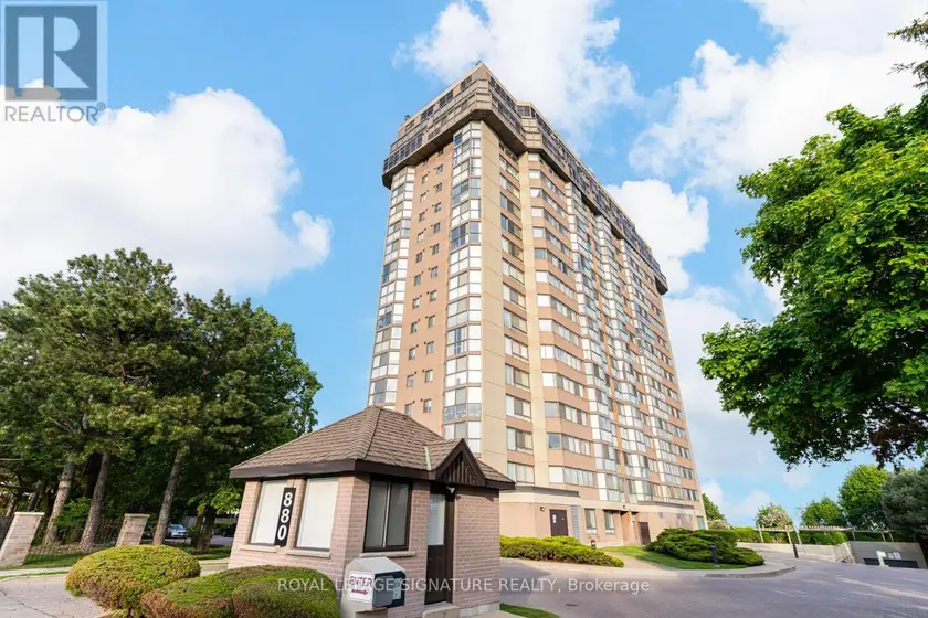 Apartment at 405 - 880 DUNDAS STREET W, Mississauga