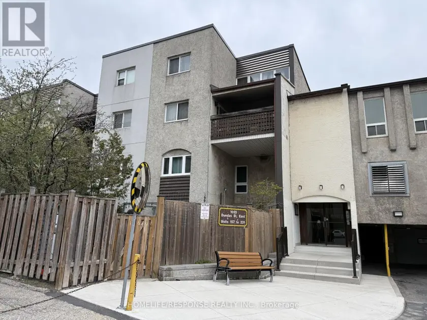 Townhouse at 158 - 1055 DUNDAS STREET E, Mississauga