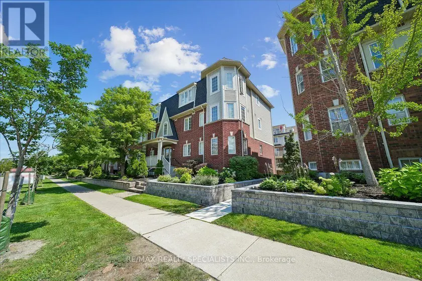 Townhouse at 5 - 614 SHORELINE DRIVE, Mississauga