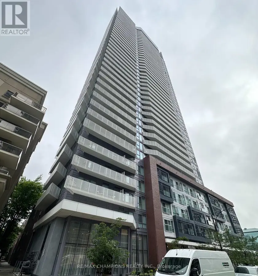 Apartment at 1402 - 4065 CONFEDERATION PARKWAY, Mississauga