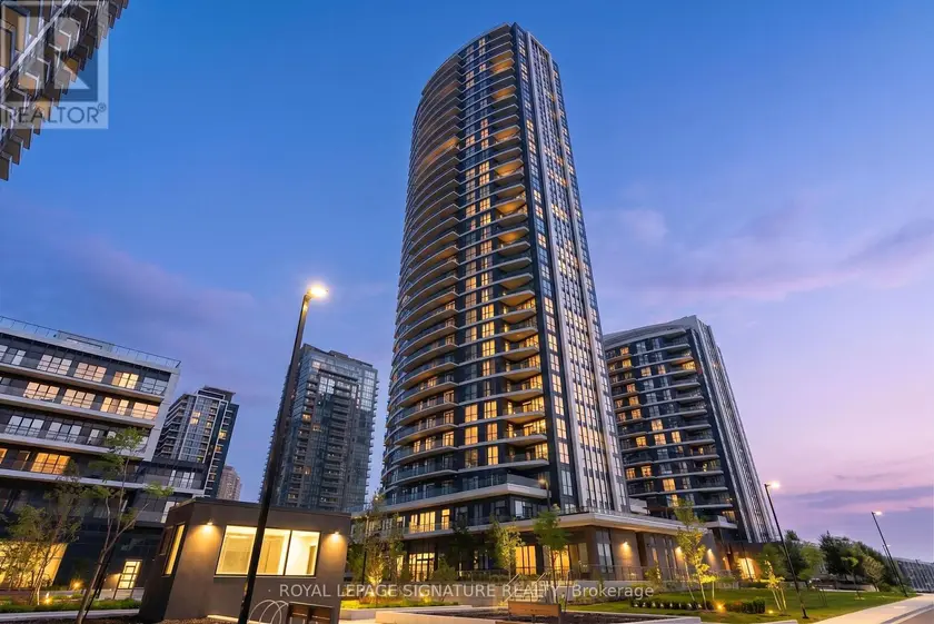 Apartment at 218 - 35 WATERGARDEN DRIVE, Mississauga