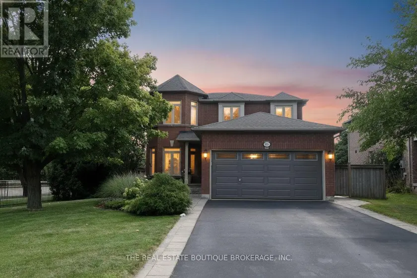 Detached at 470 AMANDA CRESCENT, Burlington