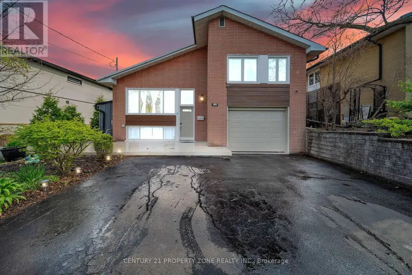 Detached at 122 VISTA BOULEVARD, Mississauga
