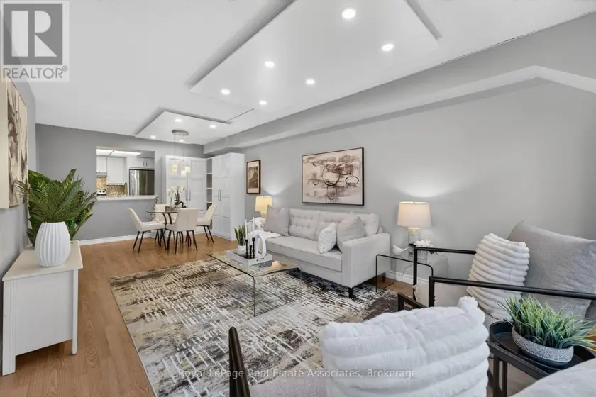 Apartment at 221 - 1001 CEDARGLEN GATE, Mississauga