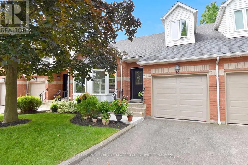 Townhouse at 13 - 476 WALKERS LINE, Burlington