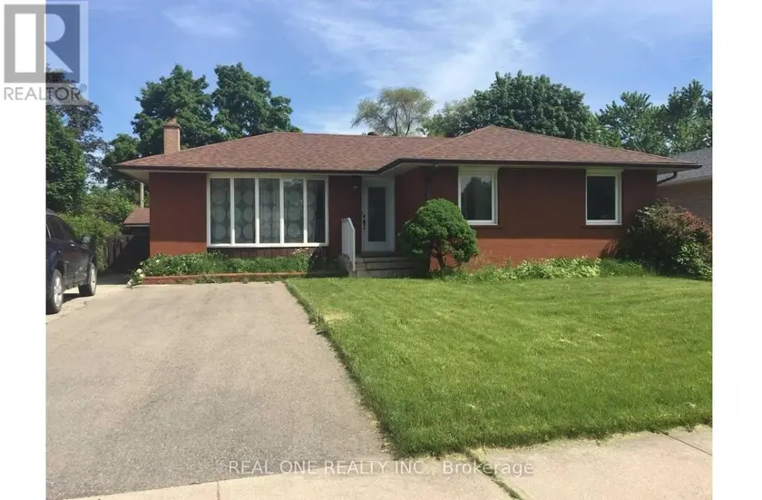 Detached at BSMT ROOM 2 - 58 SEWELL DRIVE, Oakville