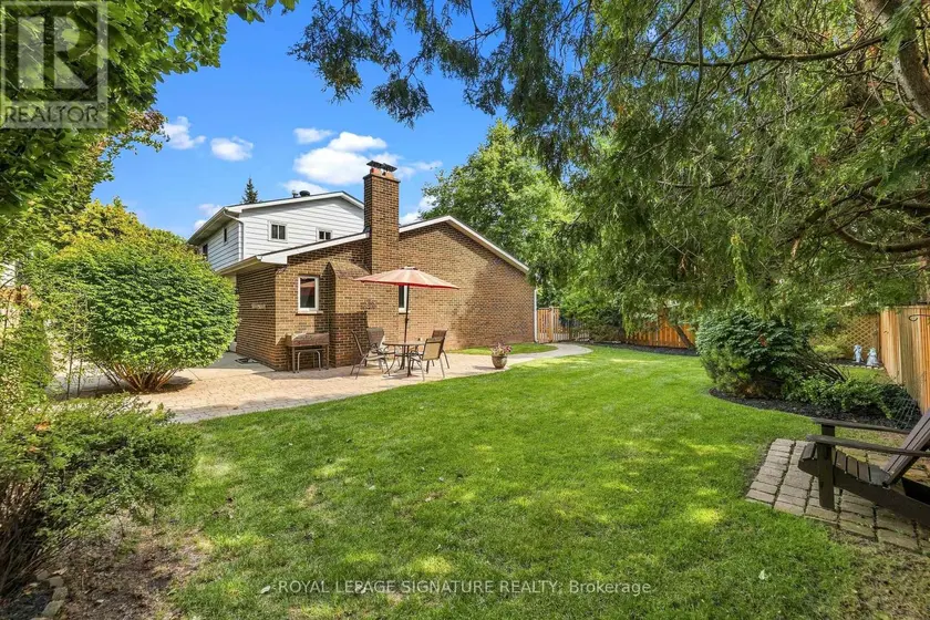Detached at 1385 HIGHGATE COURT, Oakville