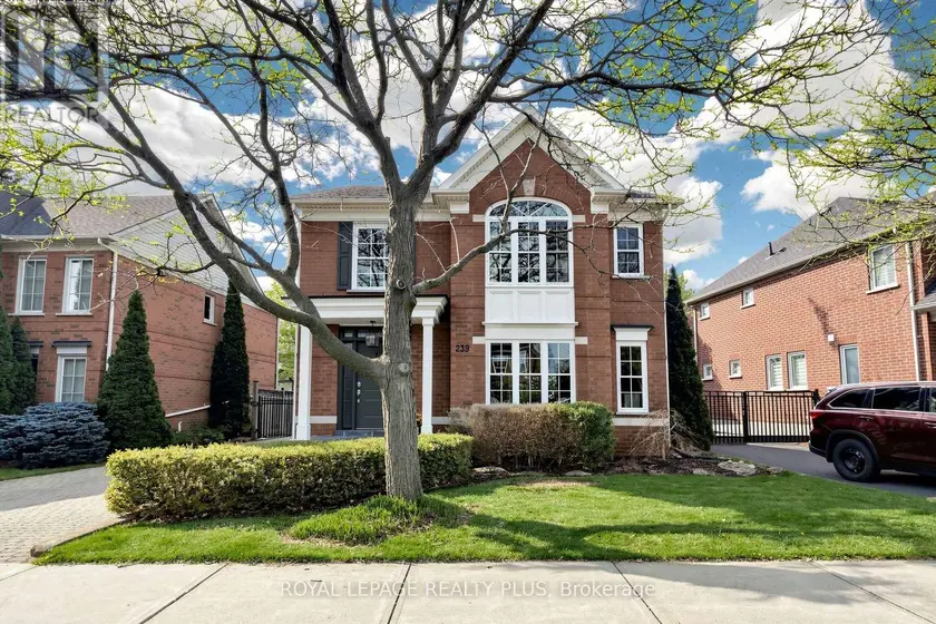 Detached at 239 WESTFIELD TRAIL, Oakville