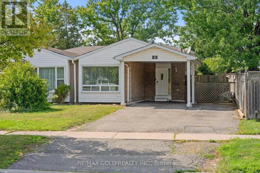 Semi-Detached/Link at 88 GOLDCREST ROAD, Brampton