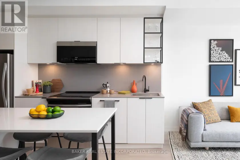 Apartment at 521 - 740 DUPONT STREET, Toronto