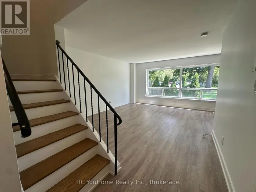 Townhouse at 11 - 5 CHEVIOT PLACE, Toronto