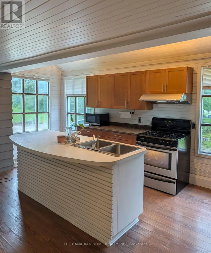 Detached at 6142 GUELPH LINE, Burlington