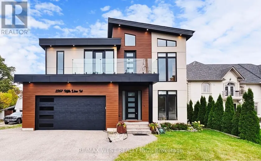Detached at 2267 FIFTH LINE W, Mississauga
