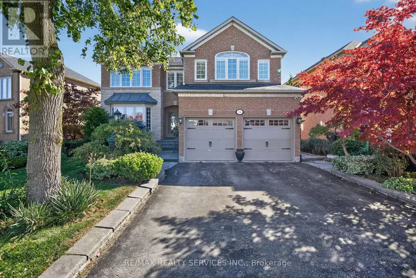 Detached at 124 ROYAL VALLEY DRIVE, Caledon