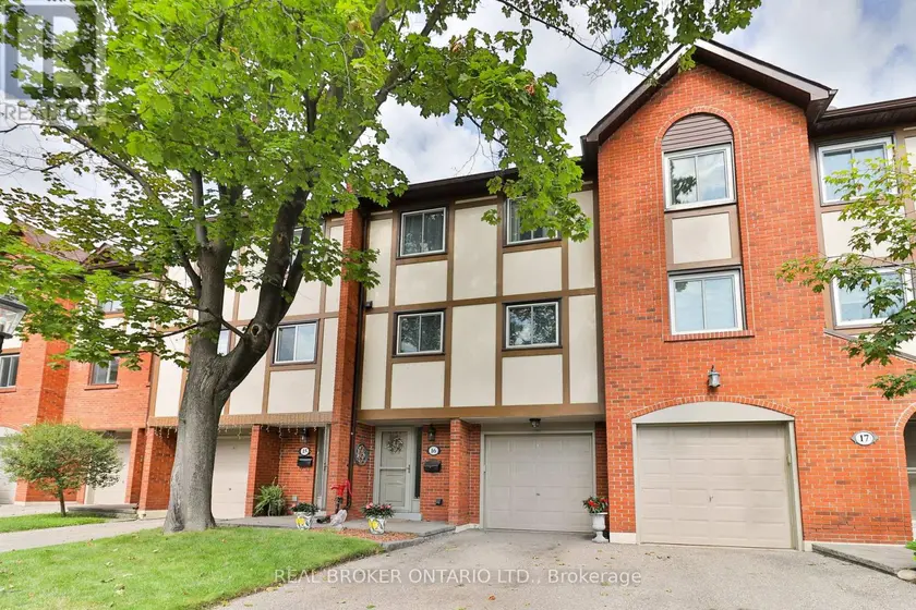 Townhouse at 16 - 1764 RATHBURN ROAD E, Mississauga
