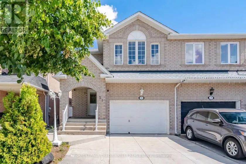 Semi-Detached/Link at 31 CAPISTRO STREET, Brampton