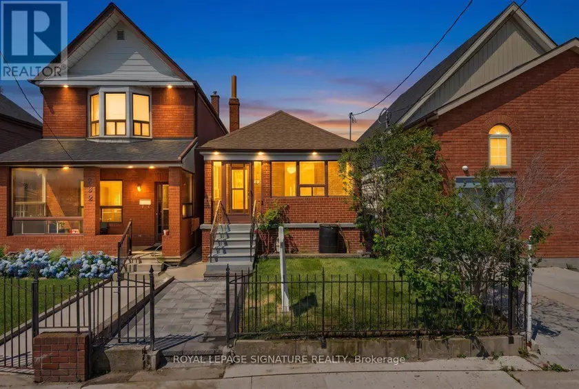 Detached at 234 NAIRN AVENUE, Toronto