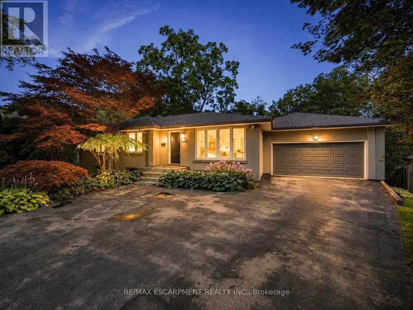 Detached at 1239 BALDWIN DRIVE, Oakville
