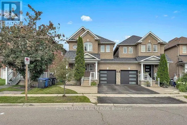 Semi-Detached/Link at 3621 BALA DRIVE, Mississauga