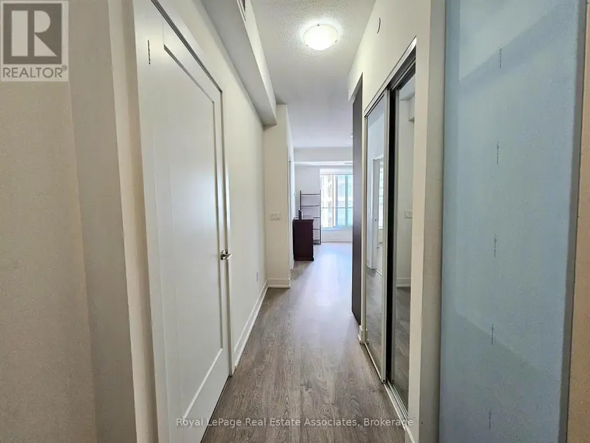Apartment at 3019 - 9 MABELLE AVENUE, Toronto