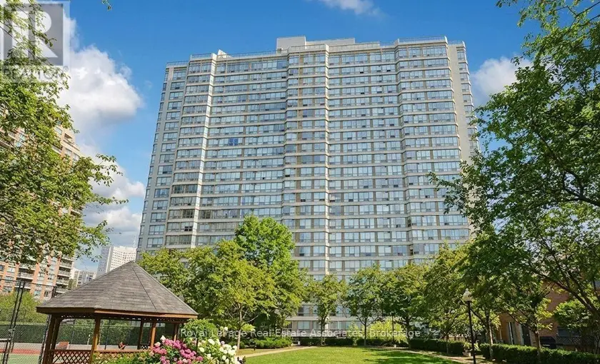 Apartment at 809 - 55 ELM DRIVE W, Mississauga