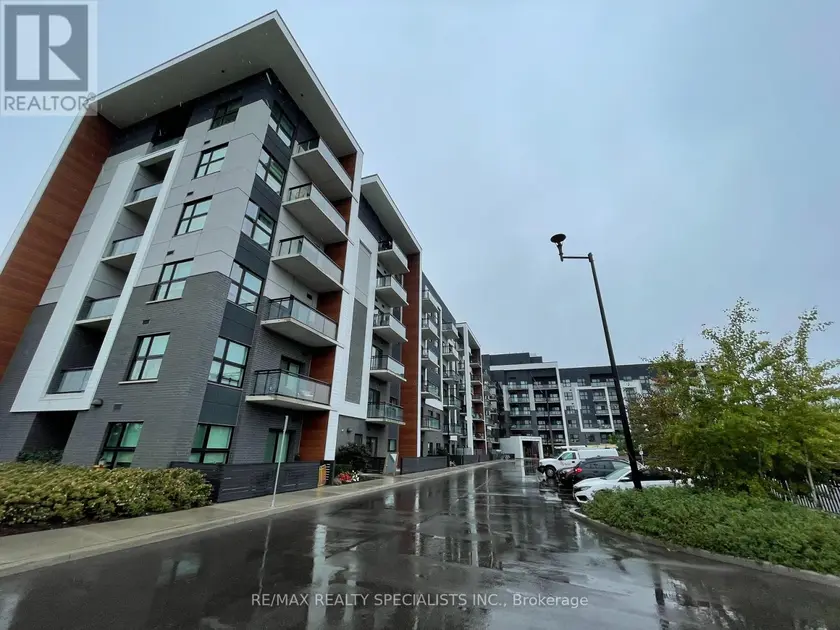 Apartment at 329 - 128 GROVEWOOD COMMON, Oakville