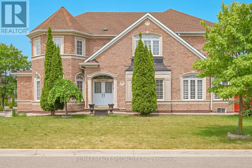 Detached at BSMT - 72 VILLAGE LAKE CRESCENT, Brampton
