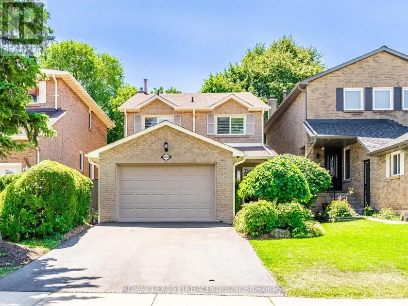 Detached at (MAIN) - 4079 TRAPPER CRESCENT, Mississauga