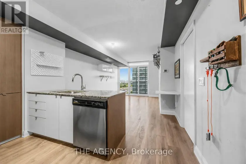 Apartment at 1409 - 9 VALHALLA INN ROAD, Toronto