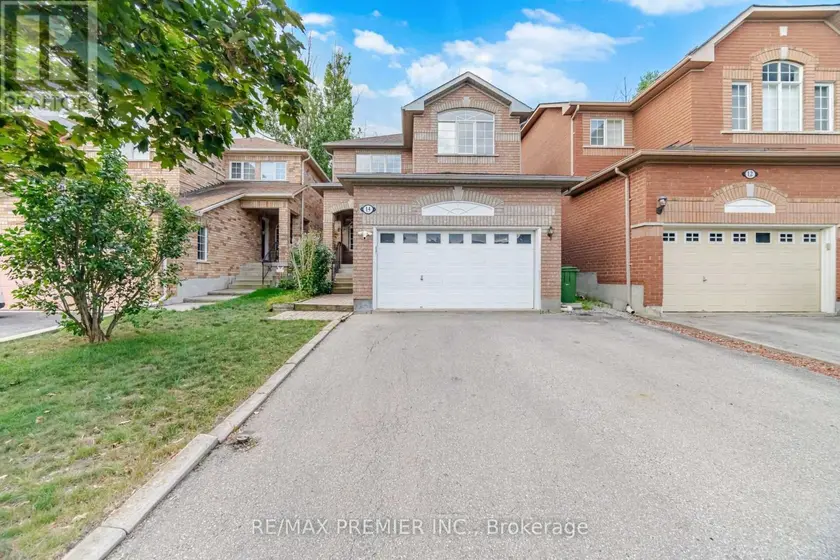 Detached at 14 CRESTRIDGE DRIVE, Caledon