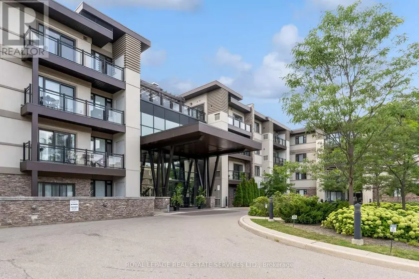 Apartment at 203 - 128 GARDEN DRIVE, Oakville