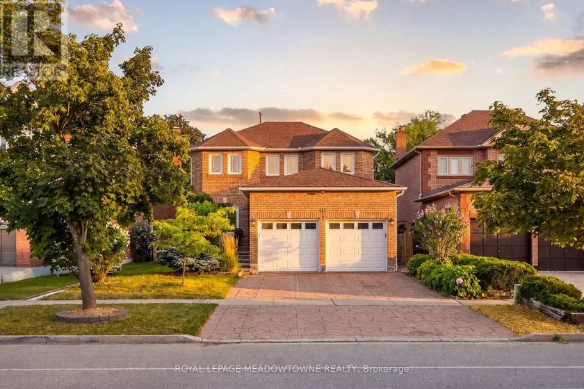 Detached at 187 BARBER DRIVE, Halton Hills