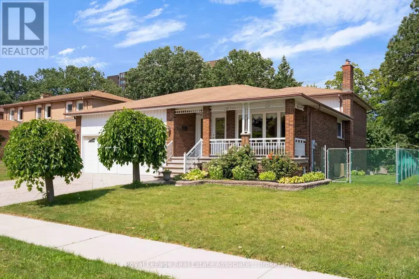 Detached at 2535 PRIVET CRESCENT, Mississauga