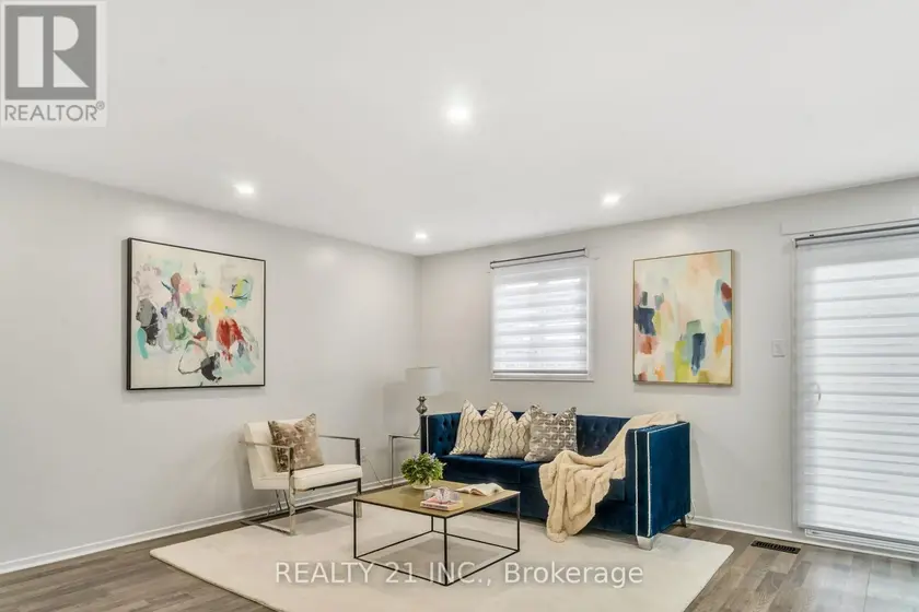 Townhouse at 101 - 45 HANSEN ROAD N, Brampton