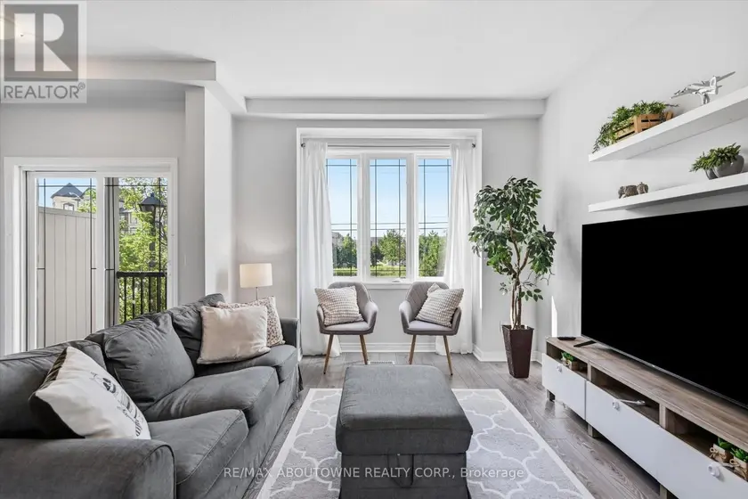 Townhouse at 10 - 2985 JACKSON DRIVE, Burlington
