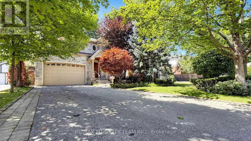 Detached at 50 BONNYVIEW DRIVE, Toronto