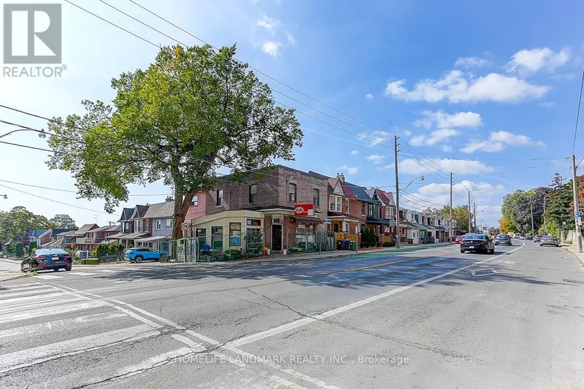 Detached at 1281 DAVENPORT ROAD, Toronto