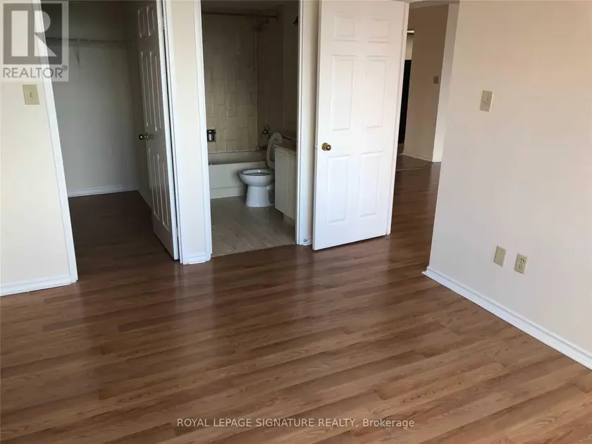 Apartment at 1206 - 265 ENFIELD PLACE, Mississauga
