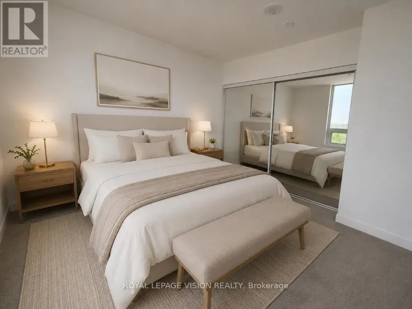Apartment at 811 - 4010 EGLINTON AVENUE W, Toronto