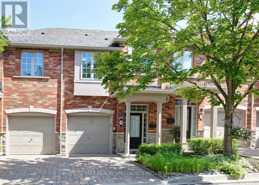 Townhouse at 8 - 2401 FIFTH LINE W, Mississauga