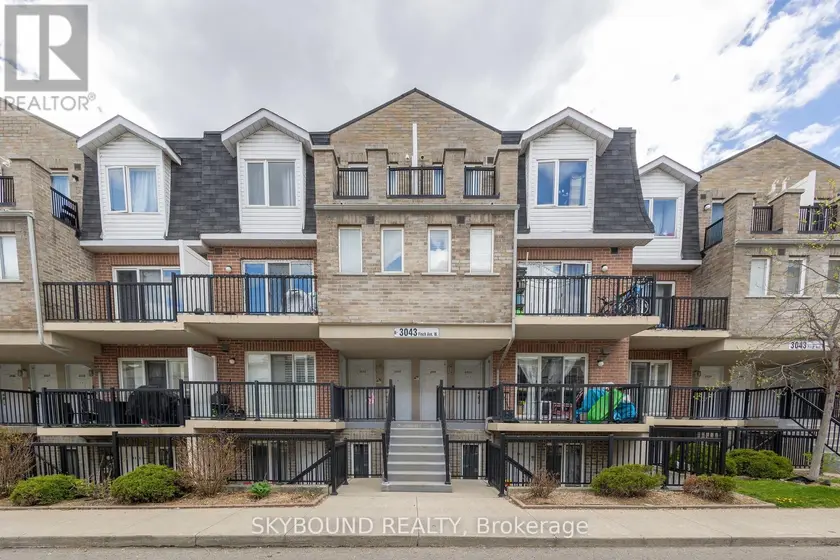 Townhouse at 2033 - 3043 FINCH AVENUE W, Toronto