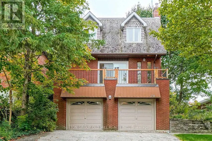Detached at 19 CARDELL AVENUE, Toronto