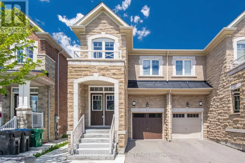 Semi-Detached/Link at 5 BAFFIN CRESCENT, Brampton