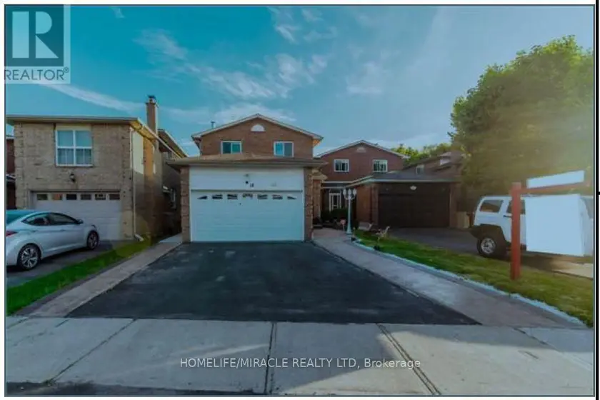Detached at 18 BEISEL COURT, Brampton